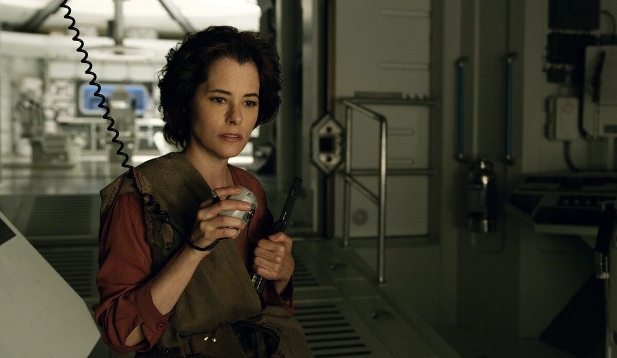 Parker Posey, Dr. Smith, Lost in Space, Pressurized