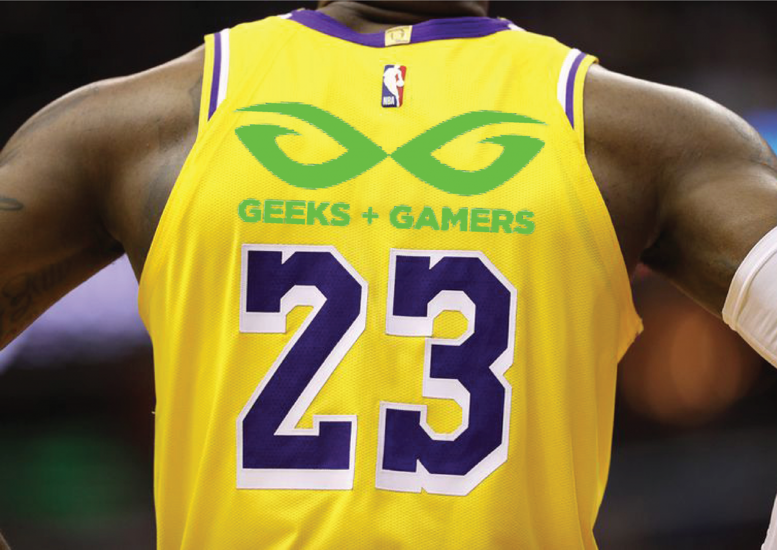 lebron geeks and gamers-01