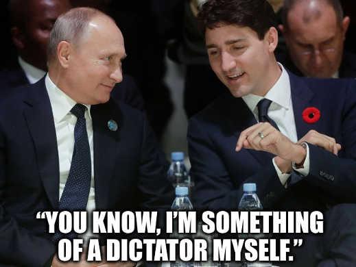 putin-and-trudeau-talking-closely